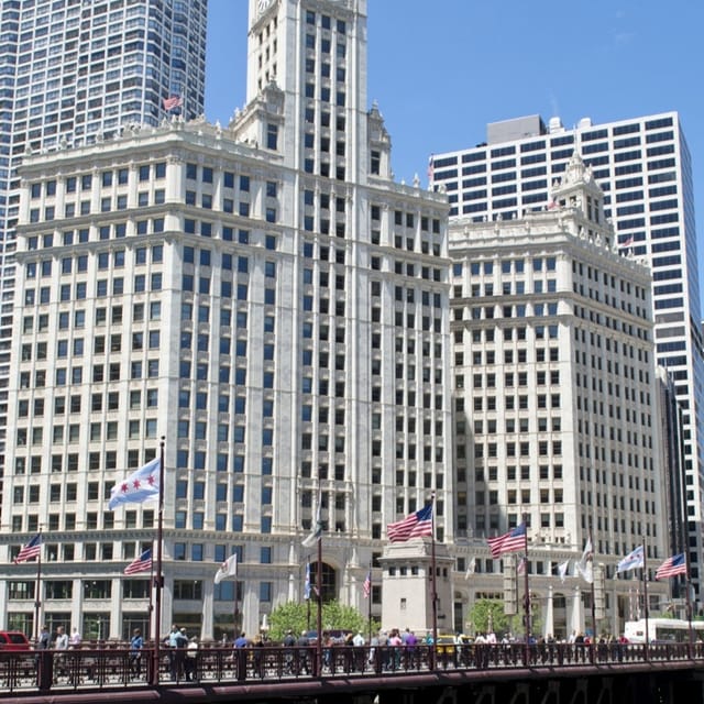 Architecture of the Magnificent Mile - Photo 1 of 6